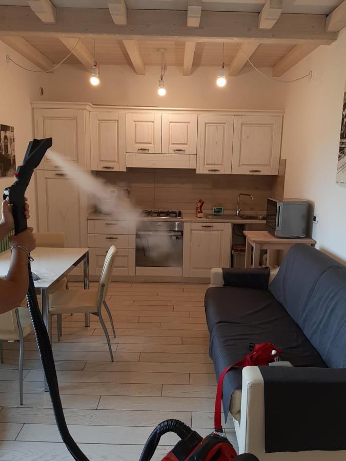 Sweet Appartment Di Guido Peschiera del Garda Kültér fotó